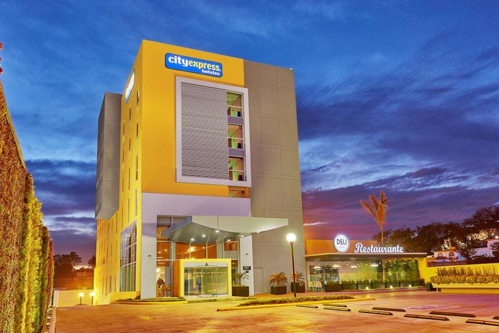 Express By Marriott Guadalajara Aeropuerto 3* Las Pintas