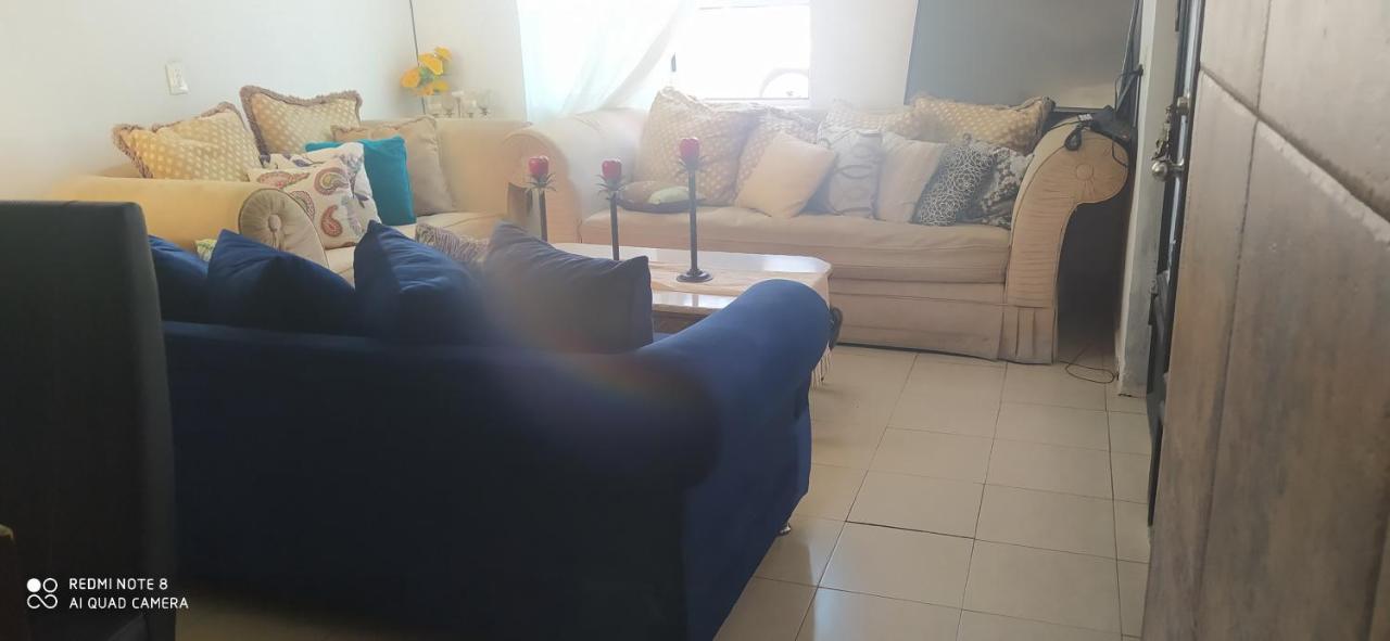 Casa A 7 Min Aeropuerto De *