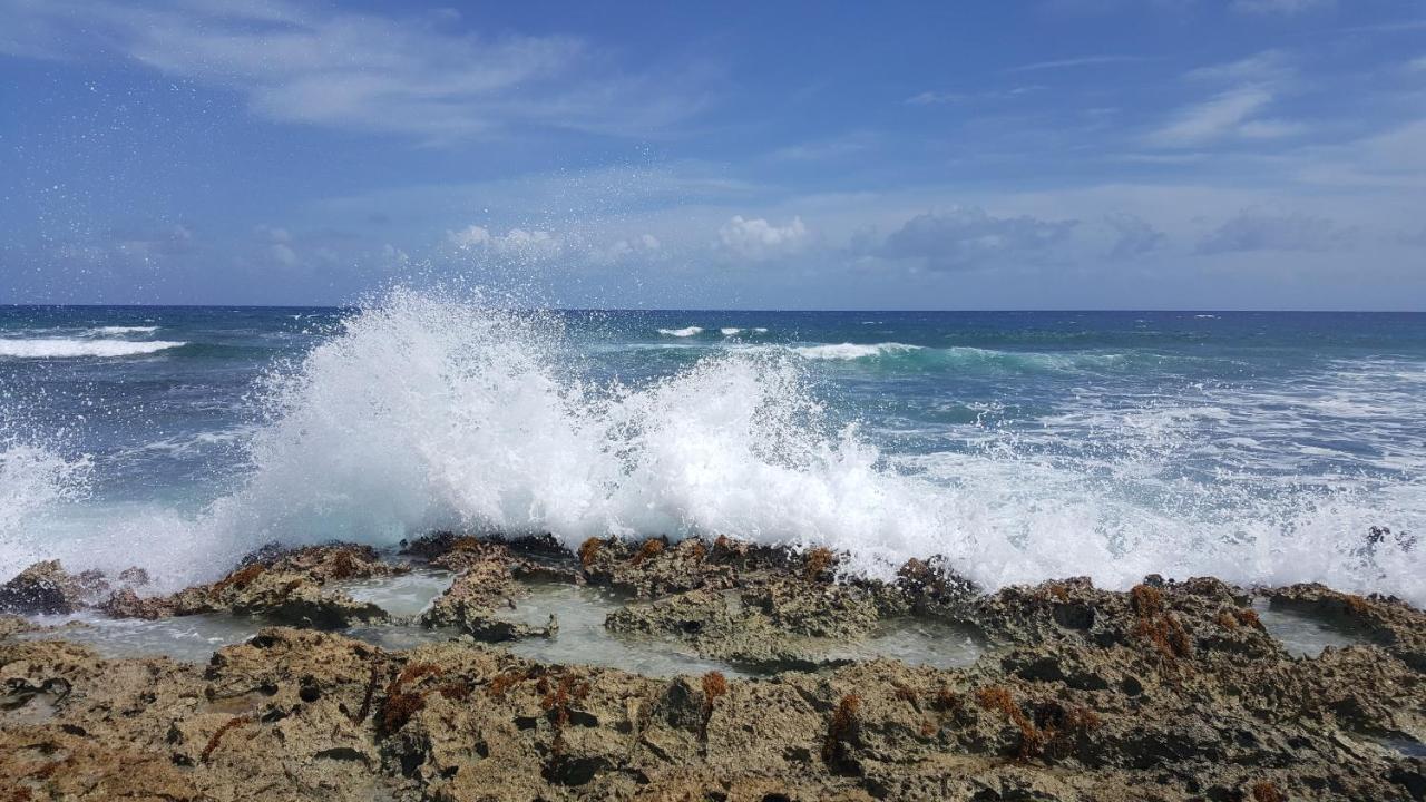 Riviera Maya Luxury Oceanfront Aparthotel