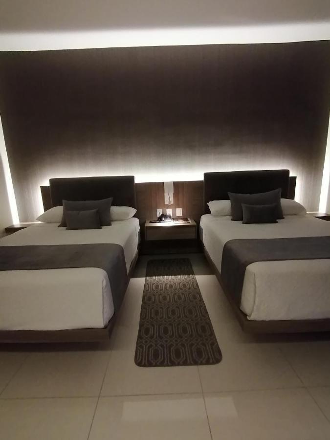 Hotel Sara N & 5*