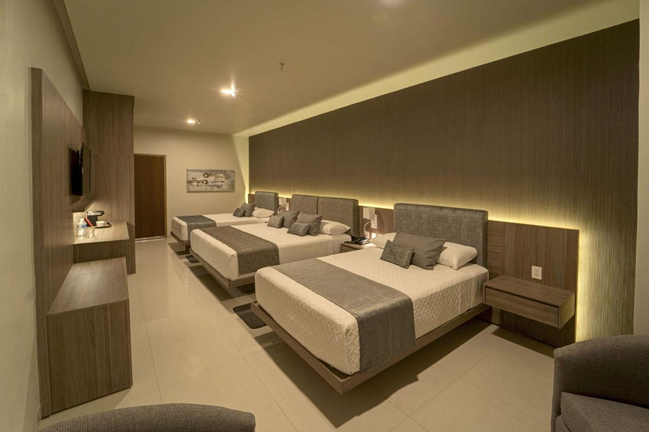 Hotel Sara N & 5*