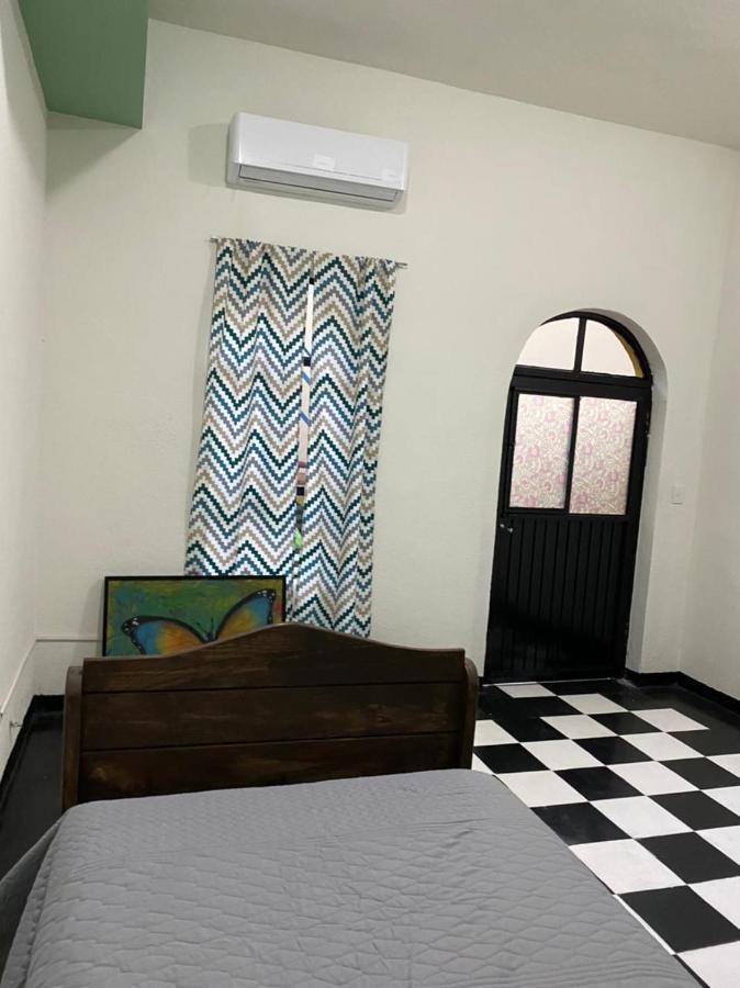 Hostel My Family In - *