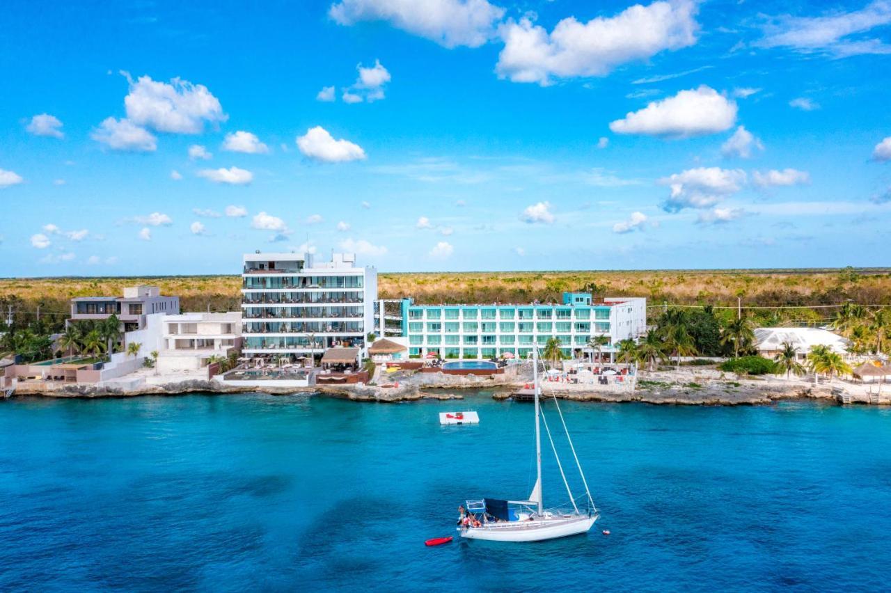 B Unique (adults Only) Hotel 5*