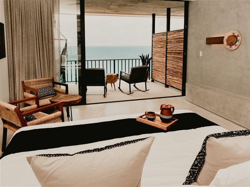 B Unique (adults Only) 5*