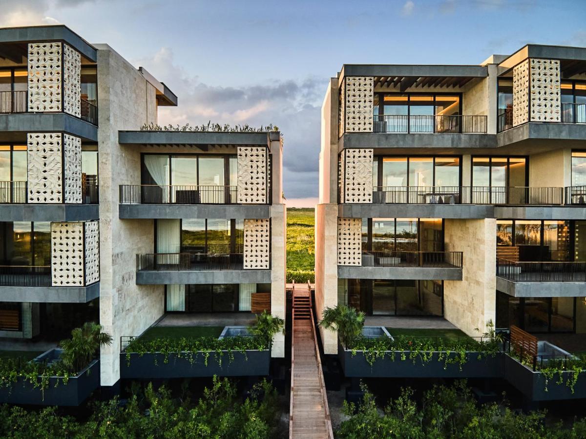 Etereo, Collection Hotel Punta Maroma