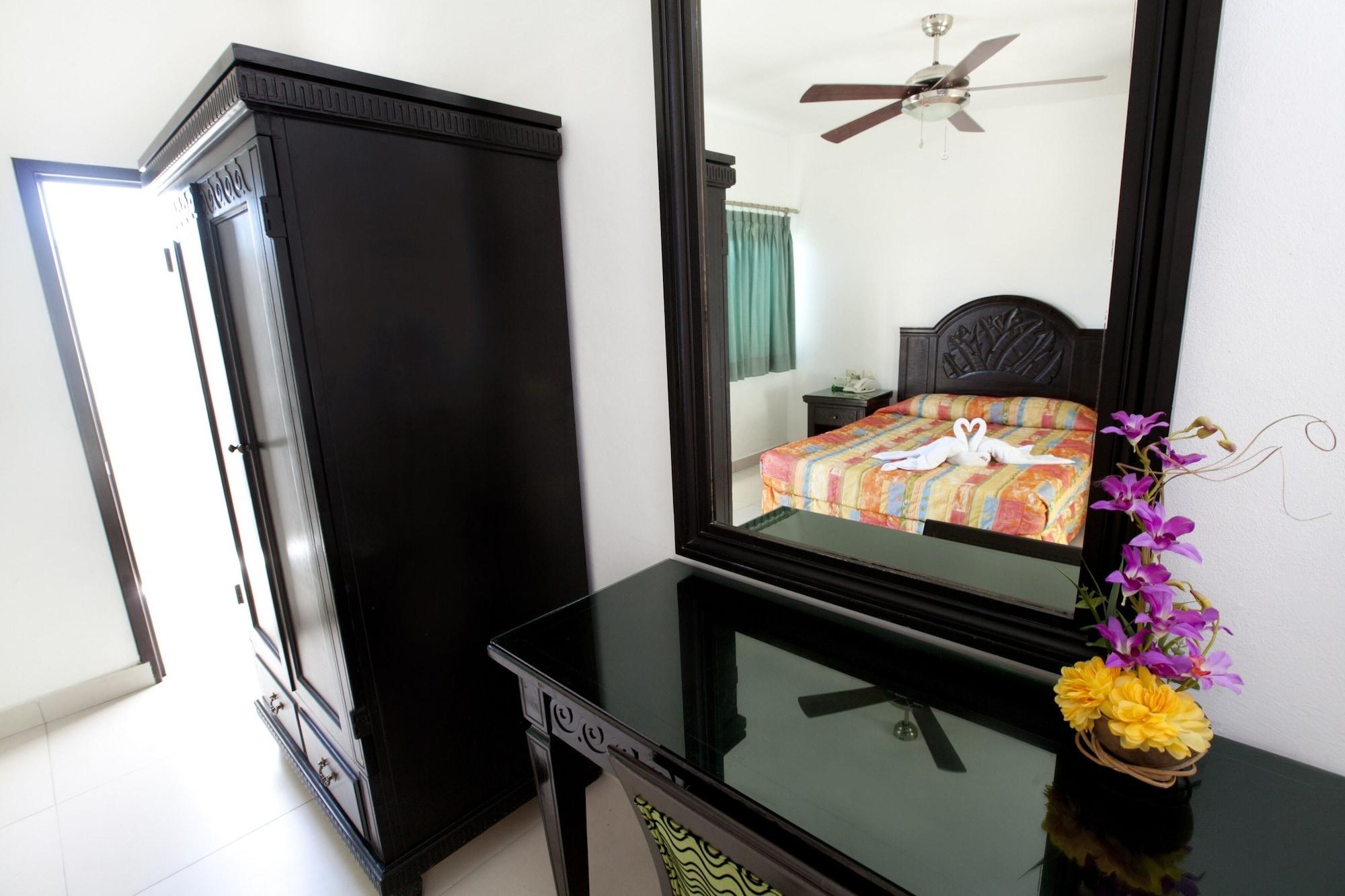 Hotel Del Sol Cancun