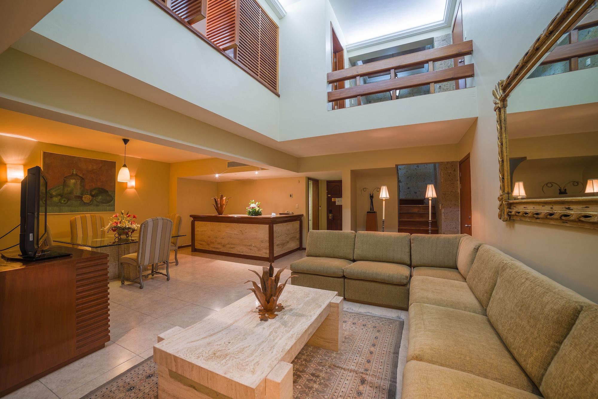Wyndham Garden Guadalajara Expo Plaza Del Sol Hotel Zapopan