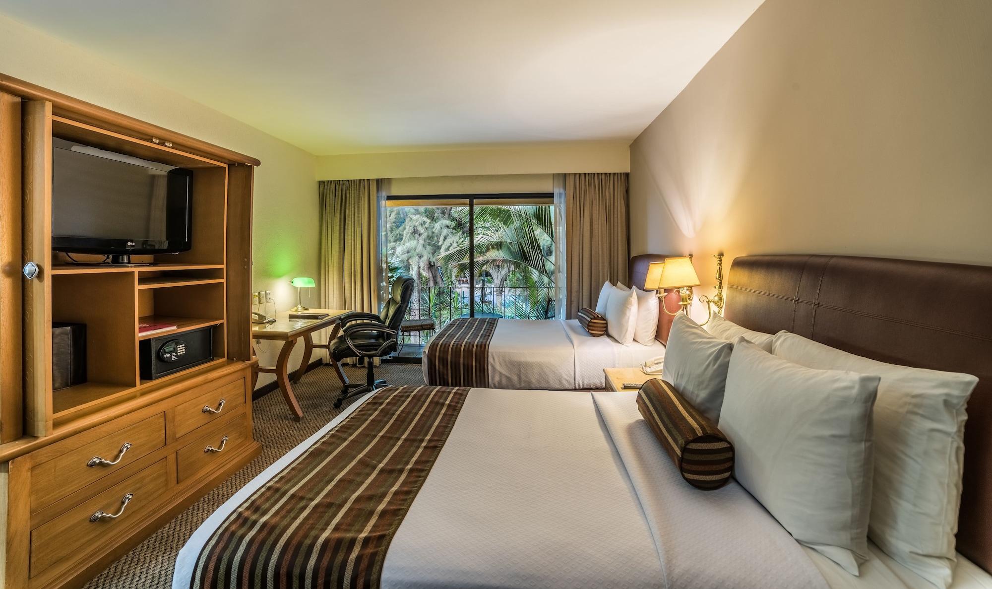 Wyndham Garden Guadalajara Expo Plaza Del Sol 3*