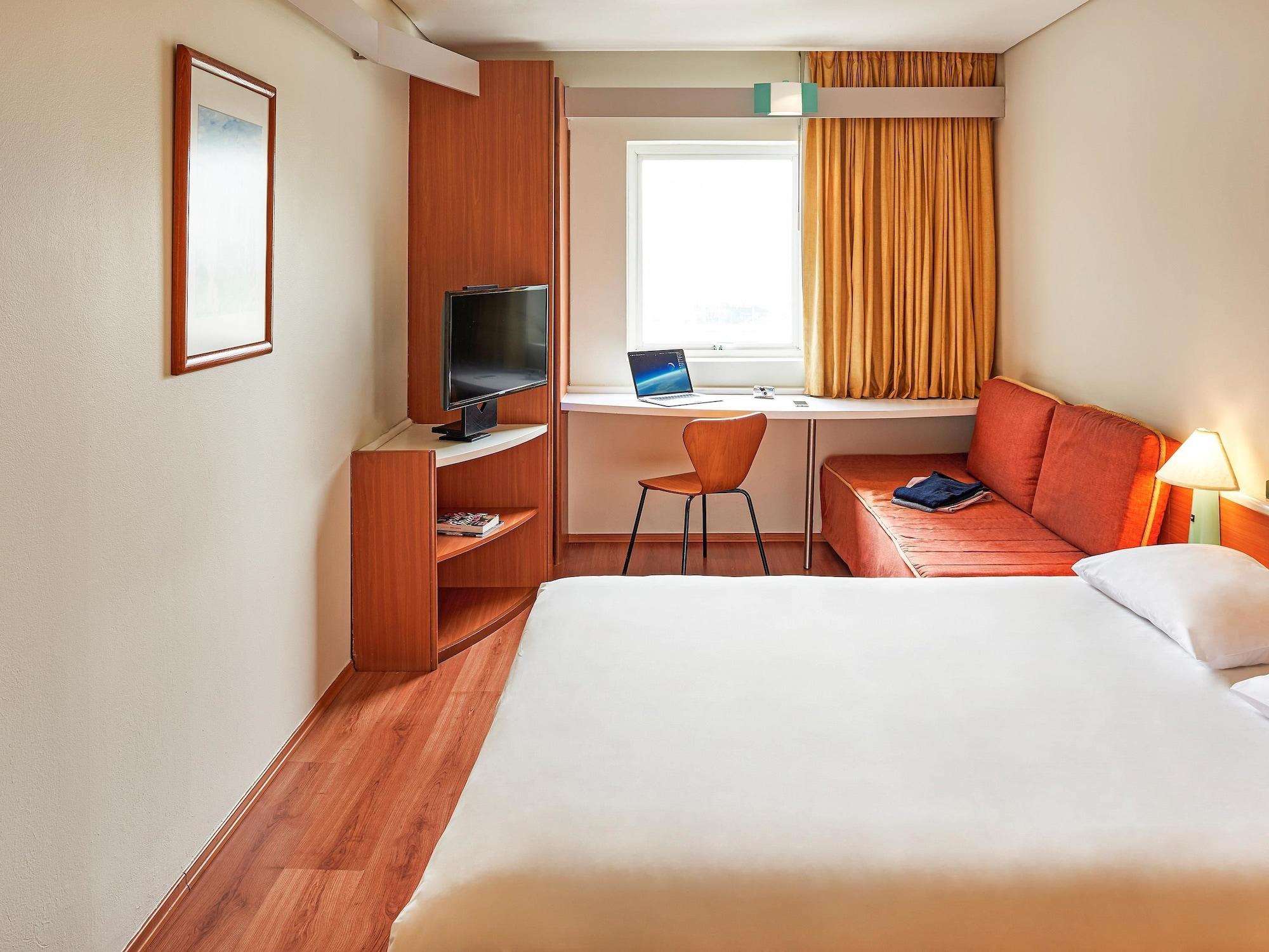 Hotel Ibis Monterrey Valle 3*