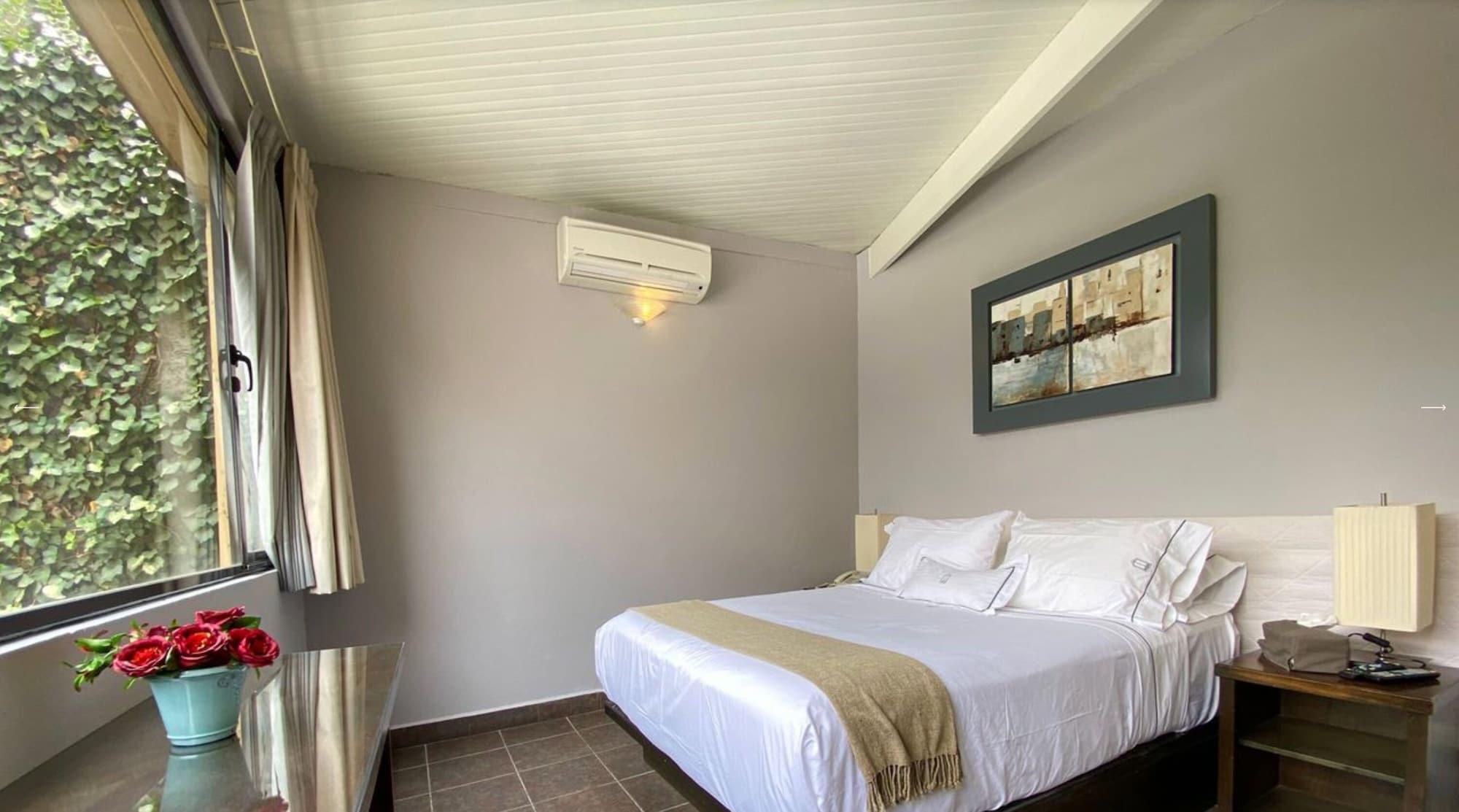 Hotel Condesa 4*