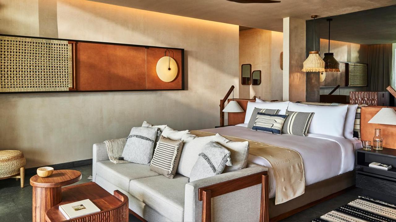Etereo, Collection Hotel Punta Maroma