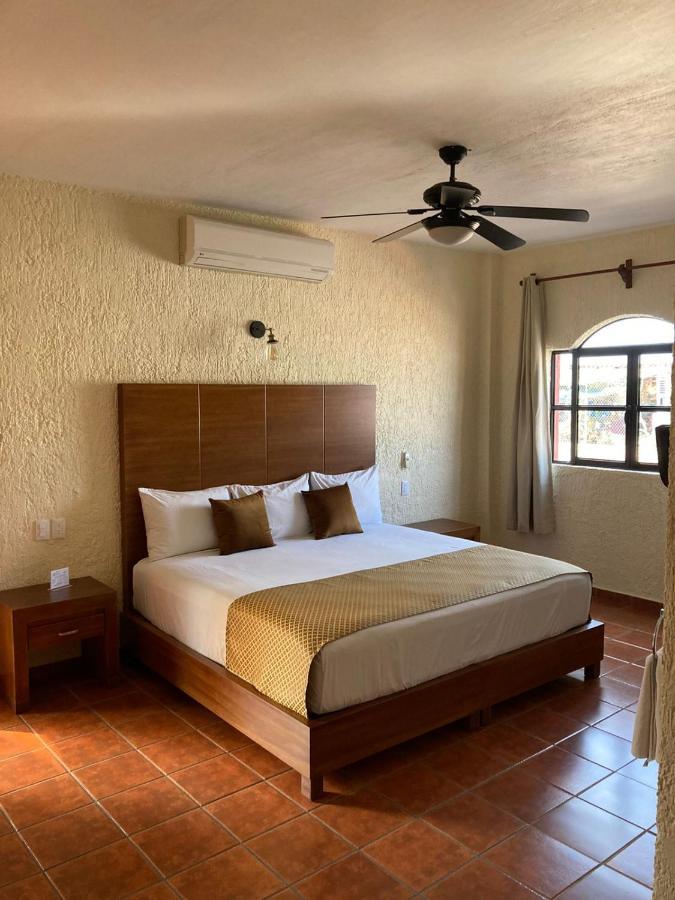 Hotel Casa De Palomas 3*