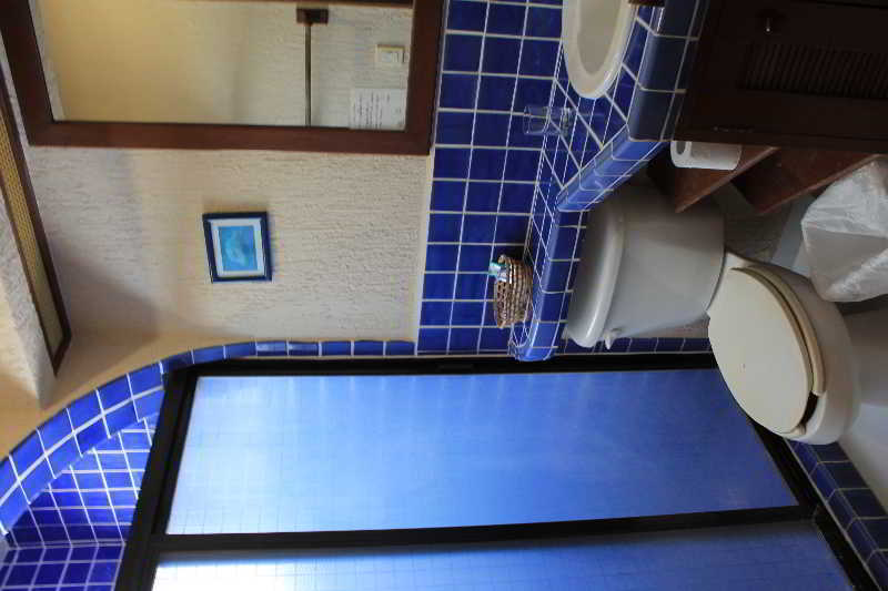 Aquatech Derosa Aparthotel Akumal