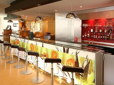 Ibis Monterrey Valle 3*