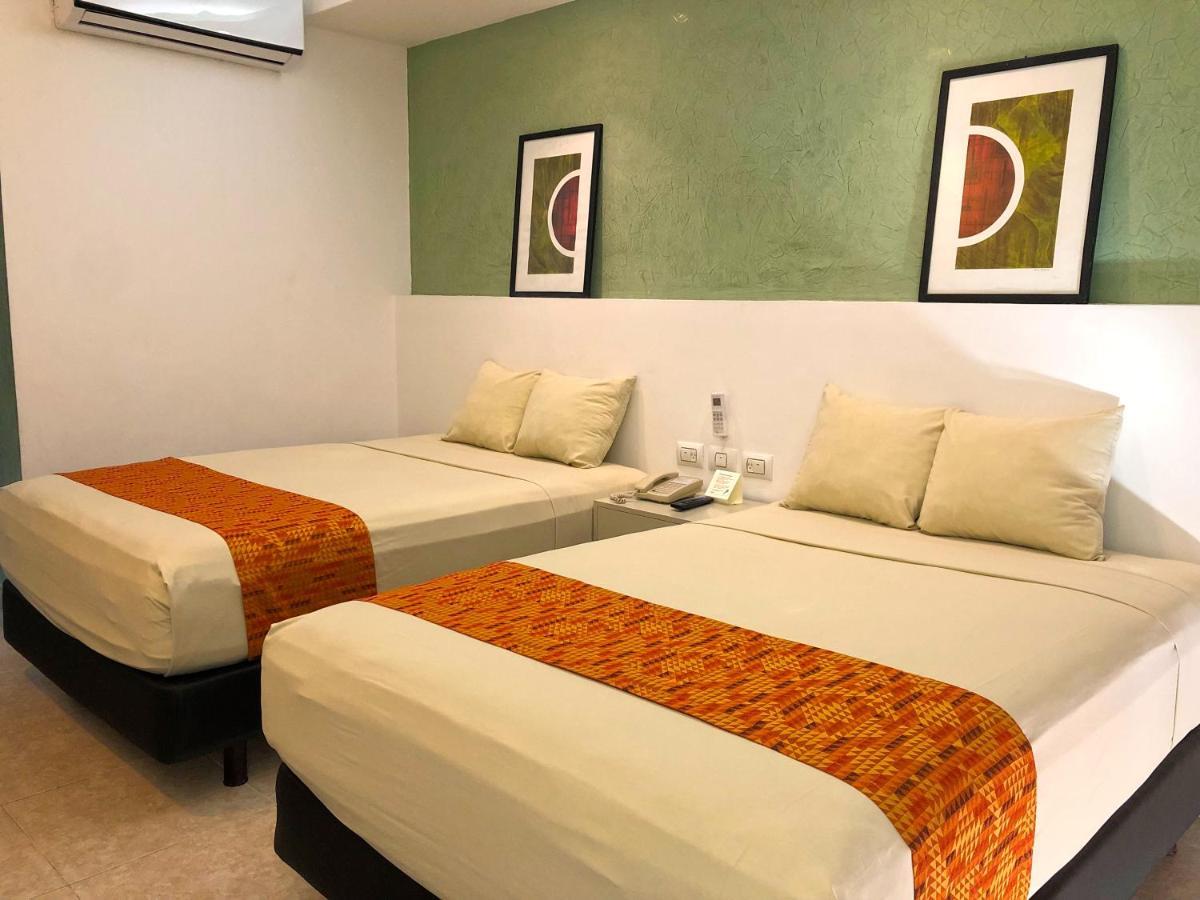 Cocos Hotel 4*