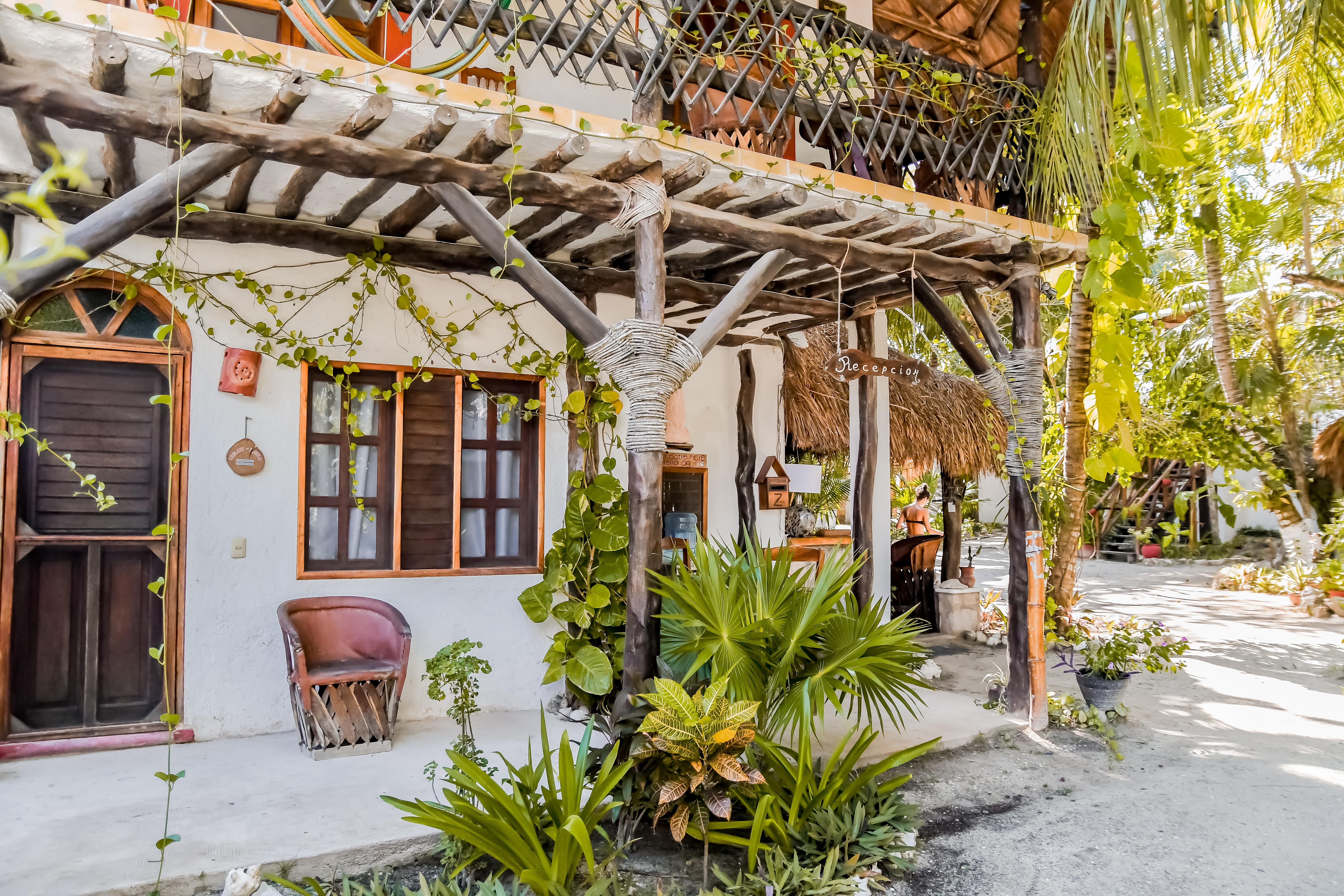 Hotel Zomay Beachfront