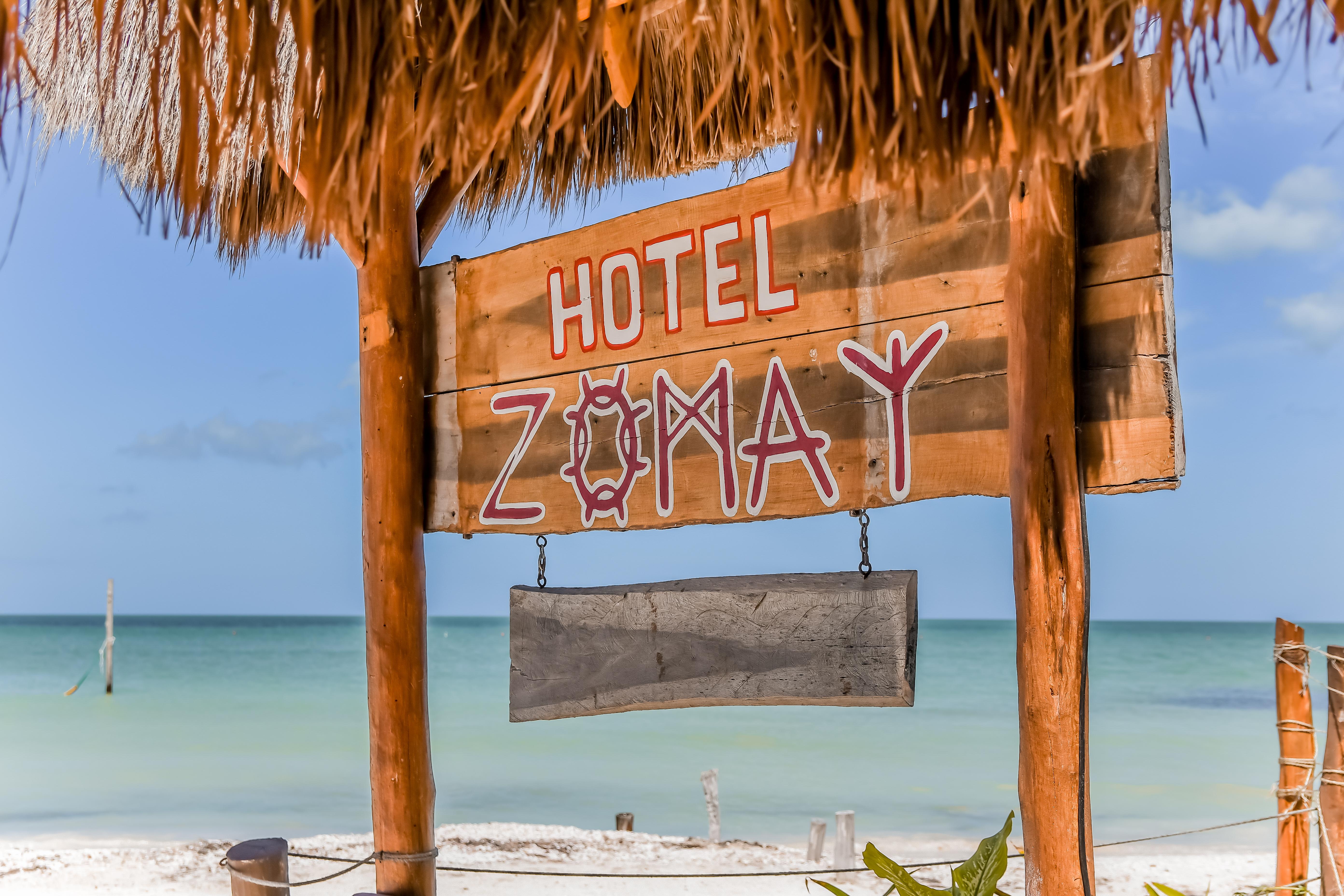 Hotel Zomay Beachfront 4*