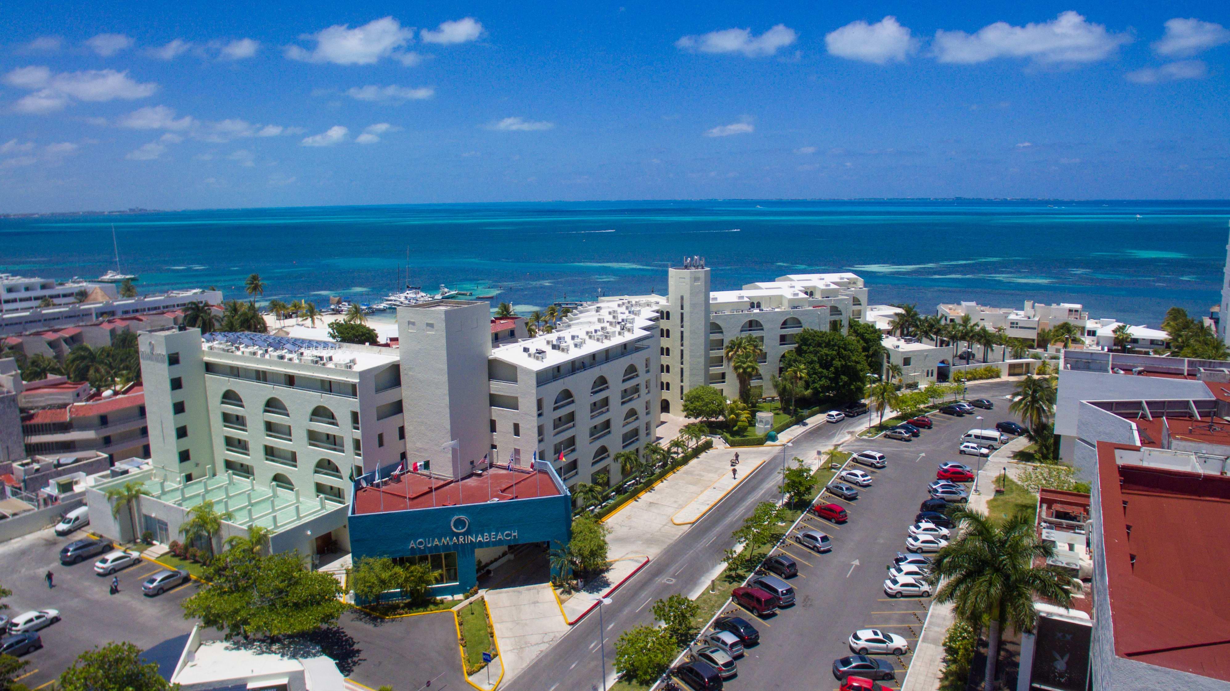 Resort Aquamarina Cancun