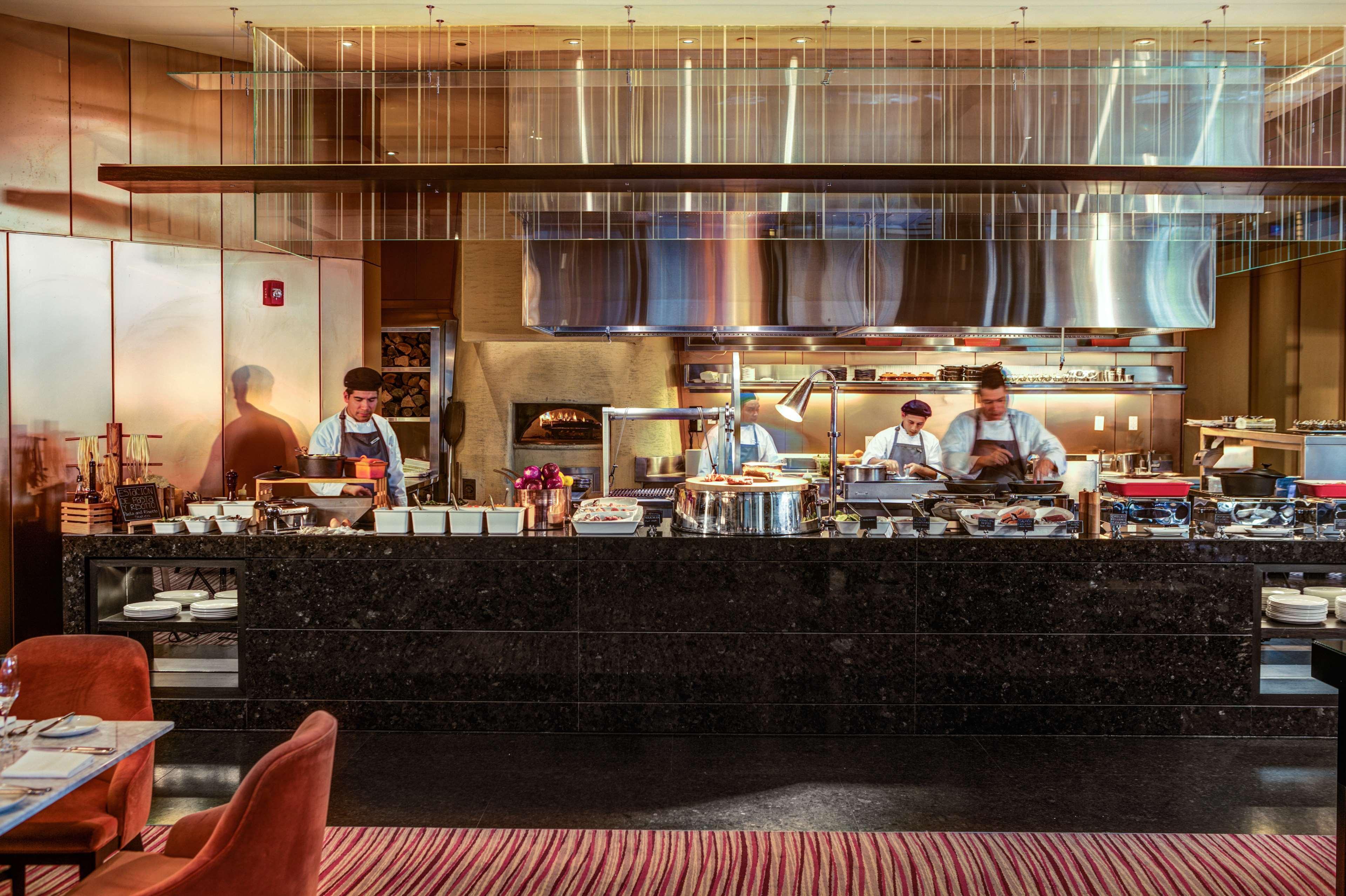 Hyatt Regency 5*