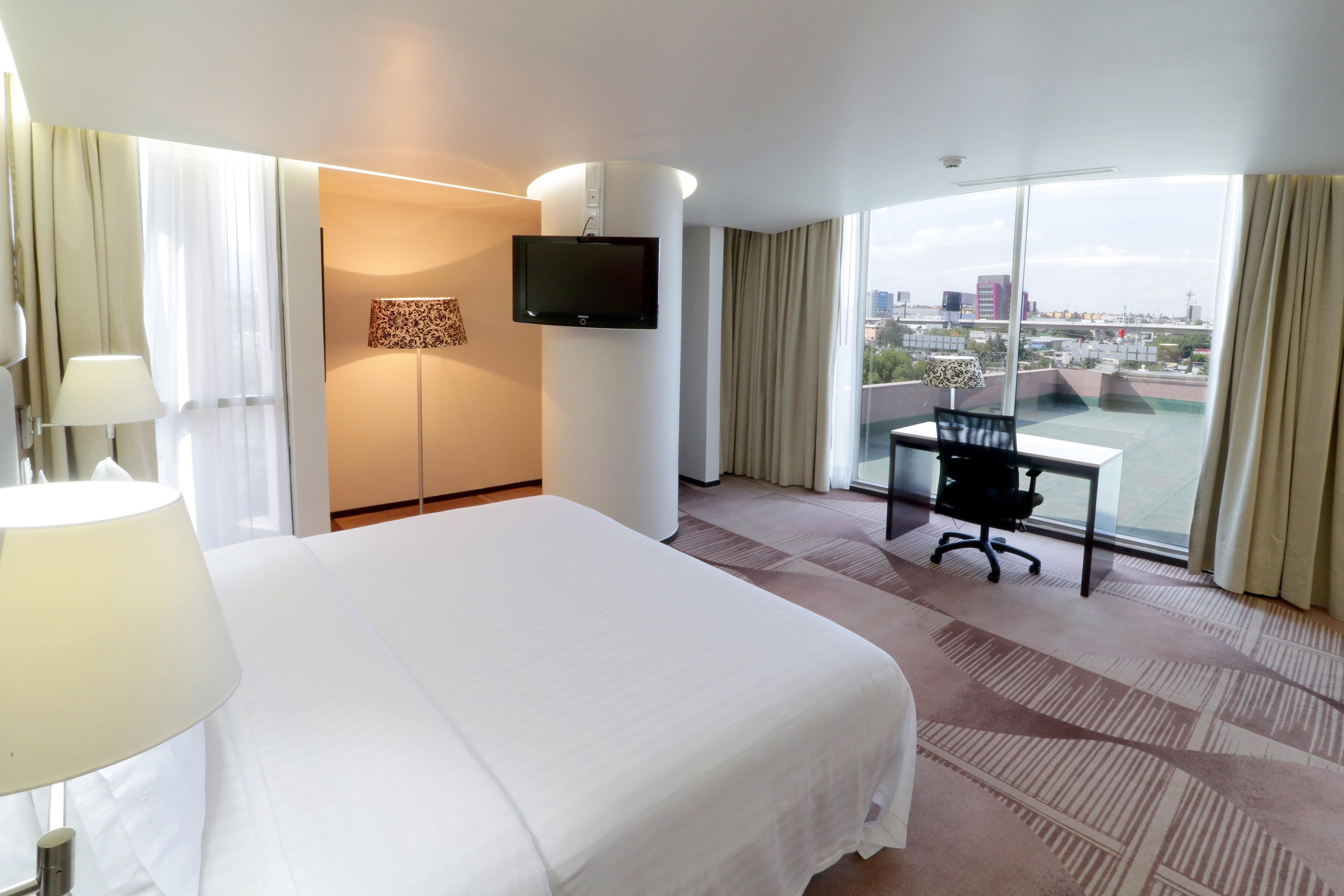 Hotel & Medica Sur, An Ihg 4*