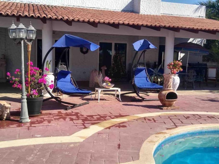 The Bridge Apartment Petacalco