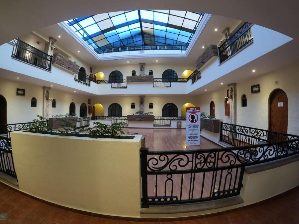 Hotel Casa De Palomas 3*