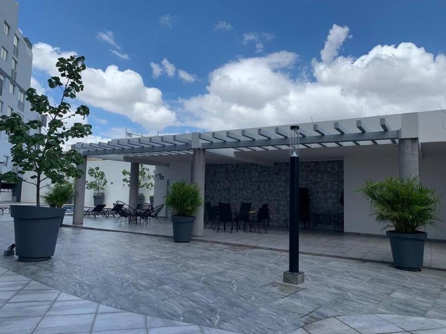 Nuevo Y Amplio Departamento Con Alberca Y Seguridad En El Centro De Apartment *