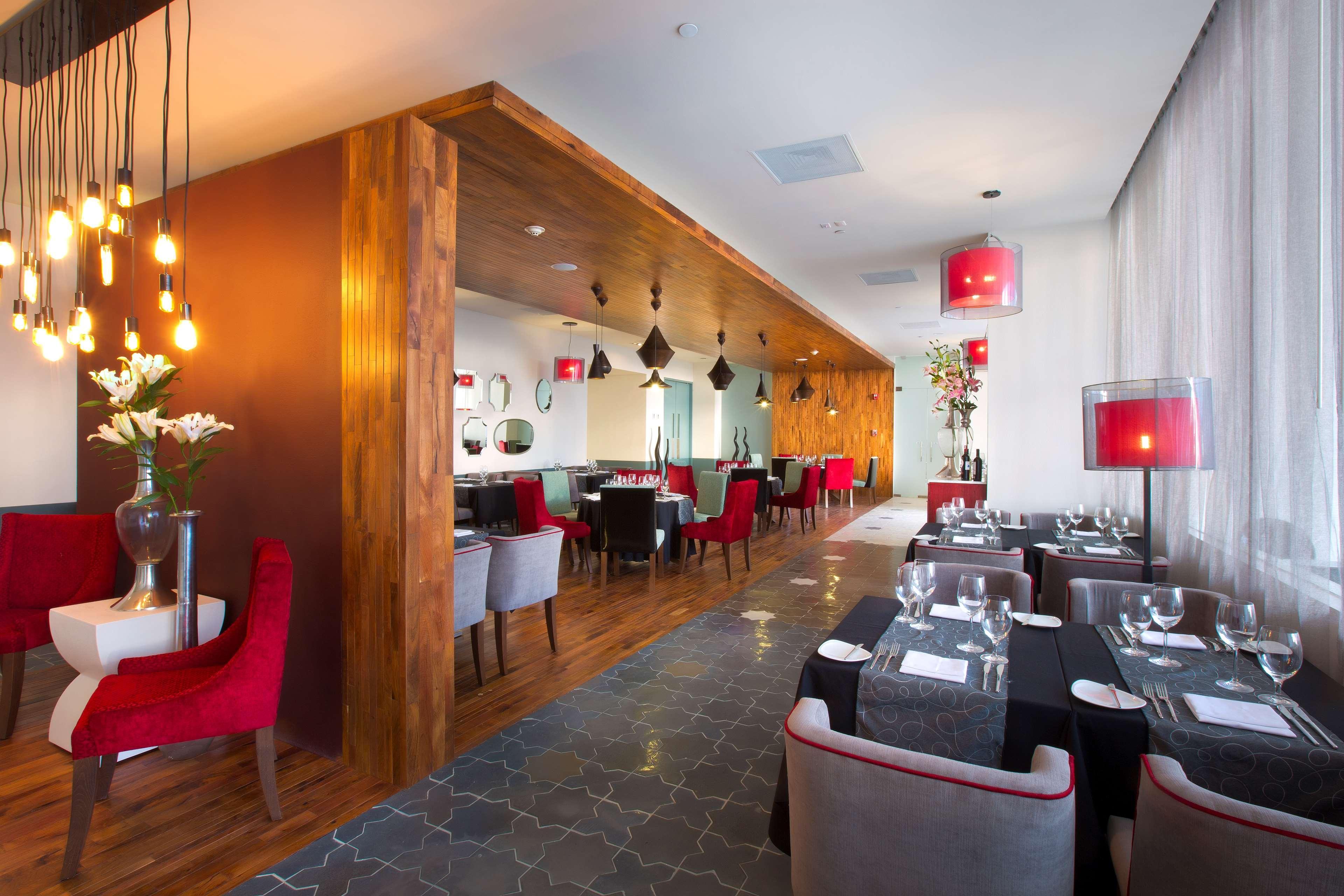 The Hacienda At Krystal Grand (adults Only)