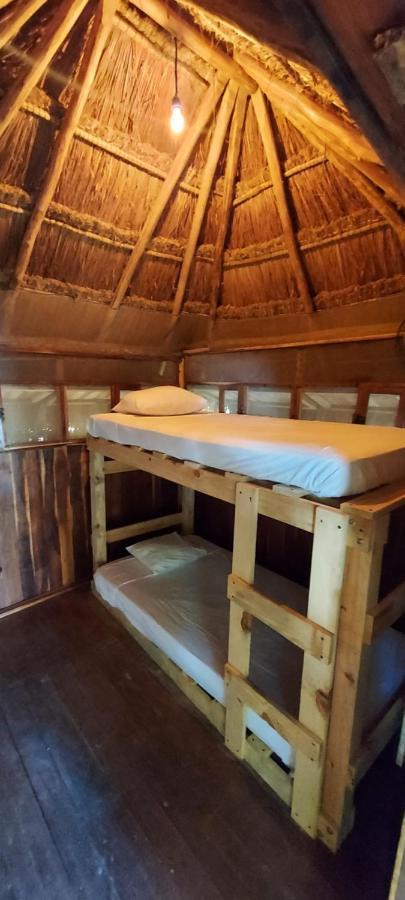 Lulu La Bruja Yoga Hotel Bacalar