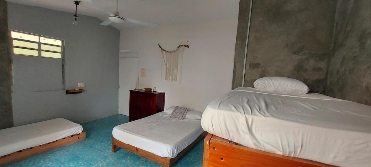 Lulu La Bruja Yoga Hotel