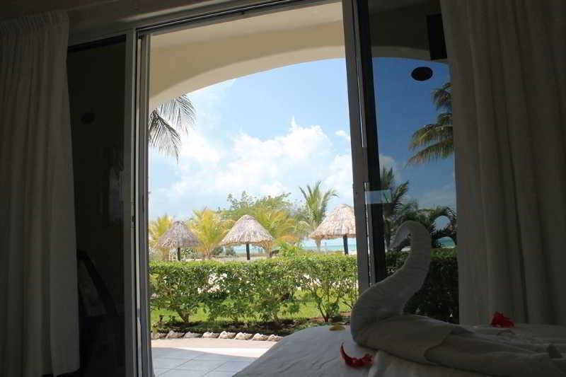 Puerto Front Hotel 4*