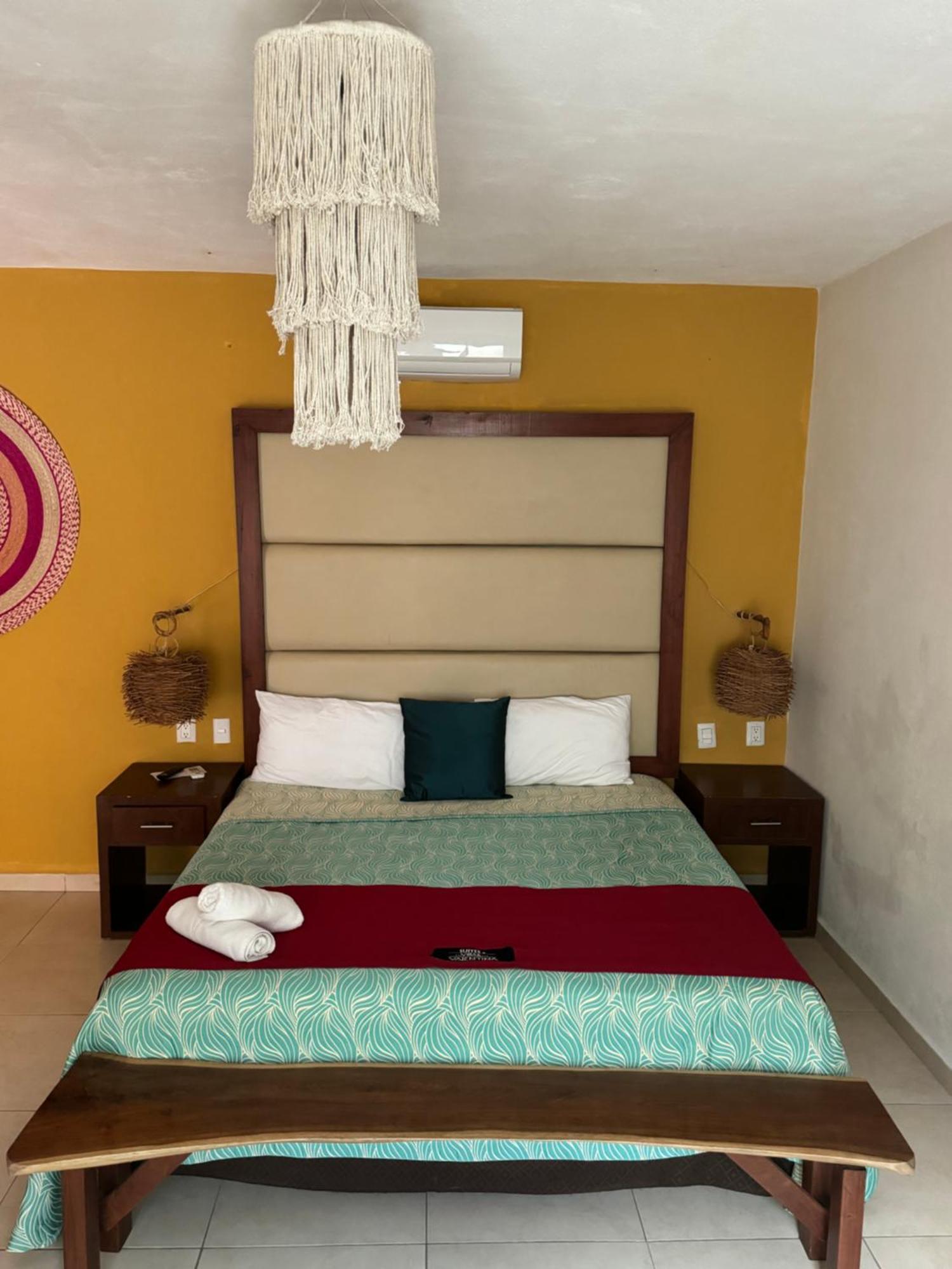 Valentina Hotel Puerto Morelos