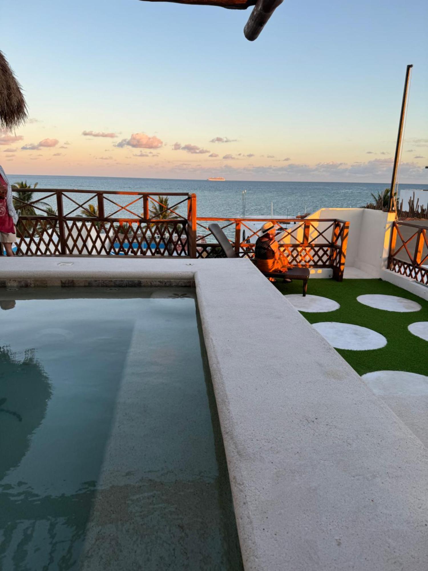 Valentina Hotel *