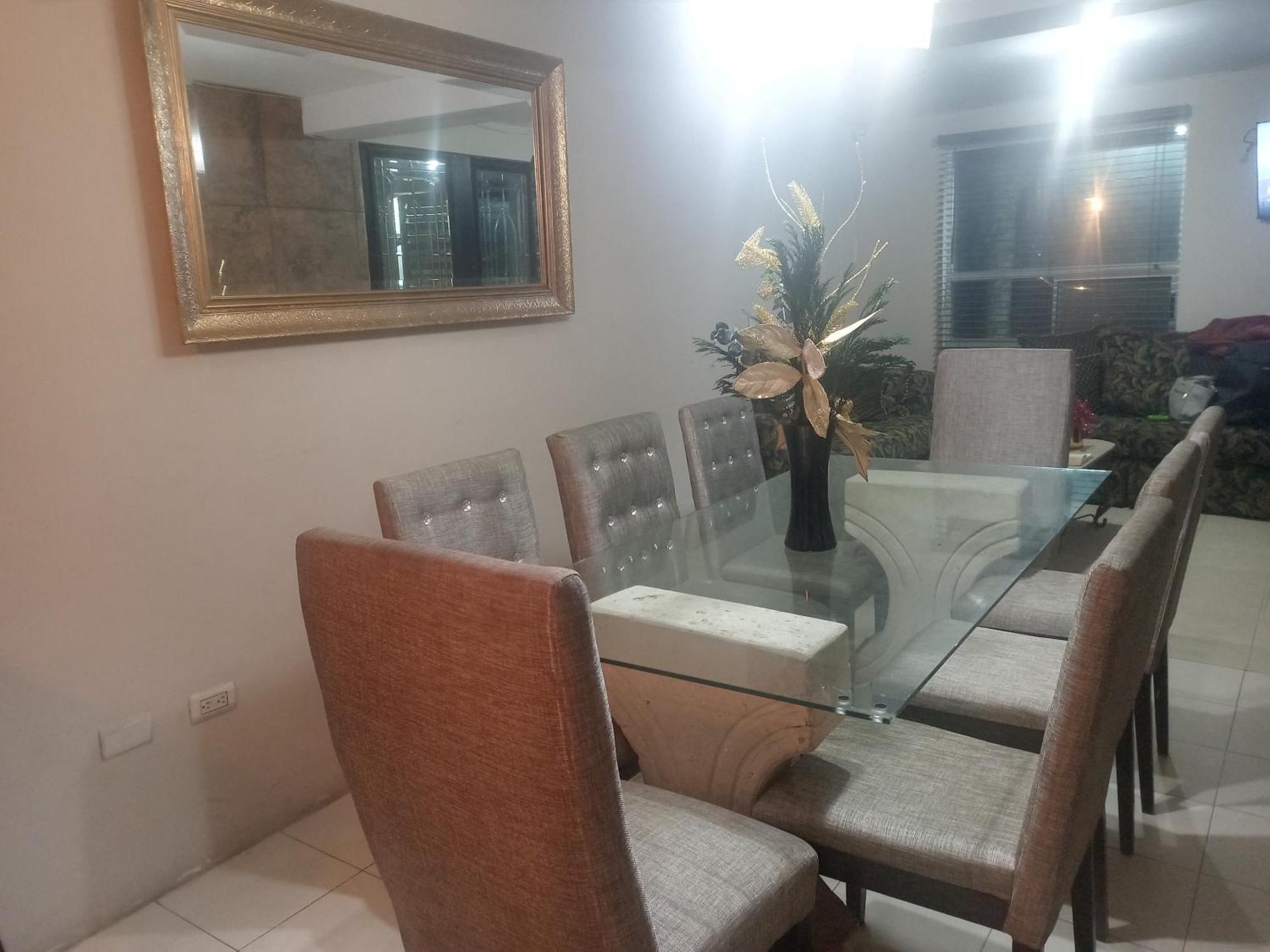 Casa A 7 Min Aeropuerto De Guest house *