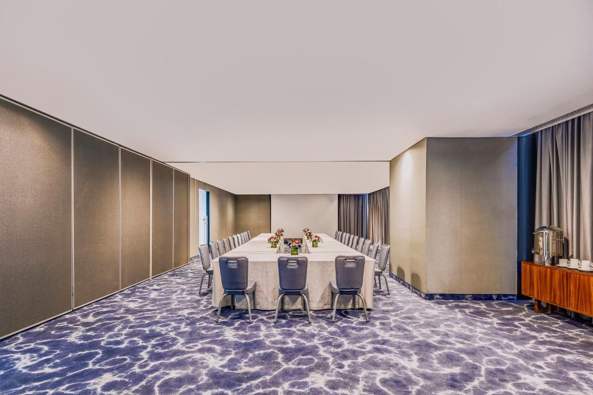 Hotel Live Aqua Monterrey