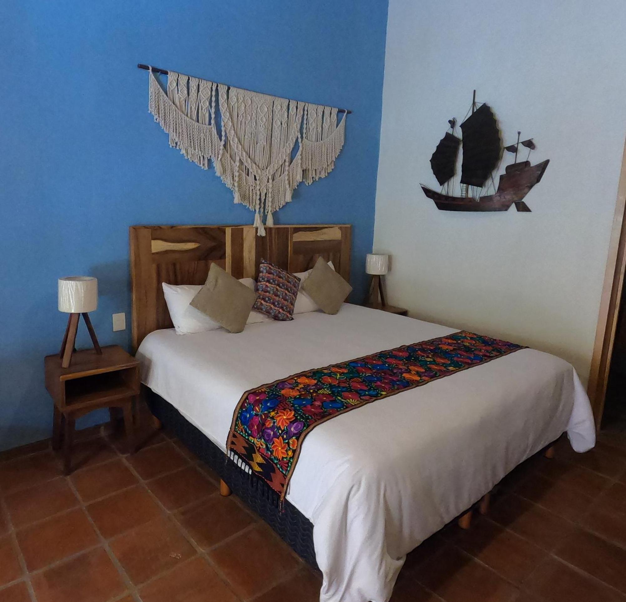 Boutique Sol Y Luna 4*