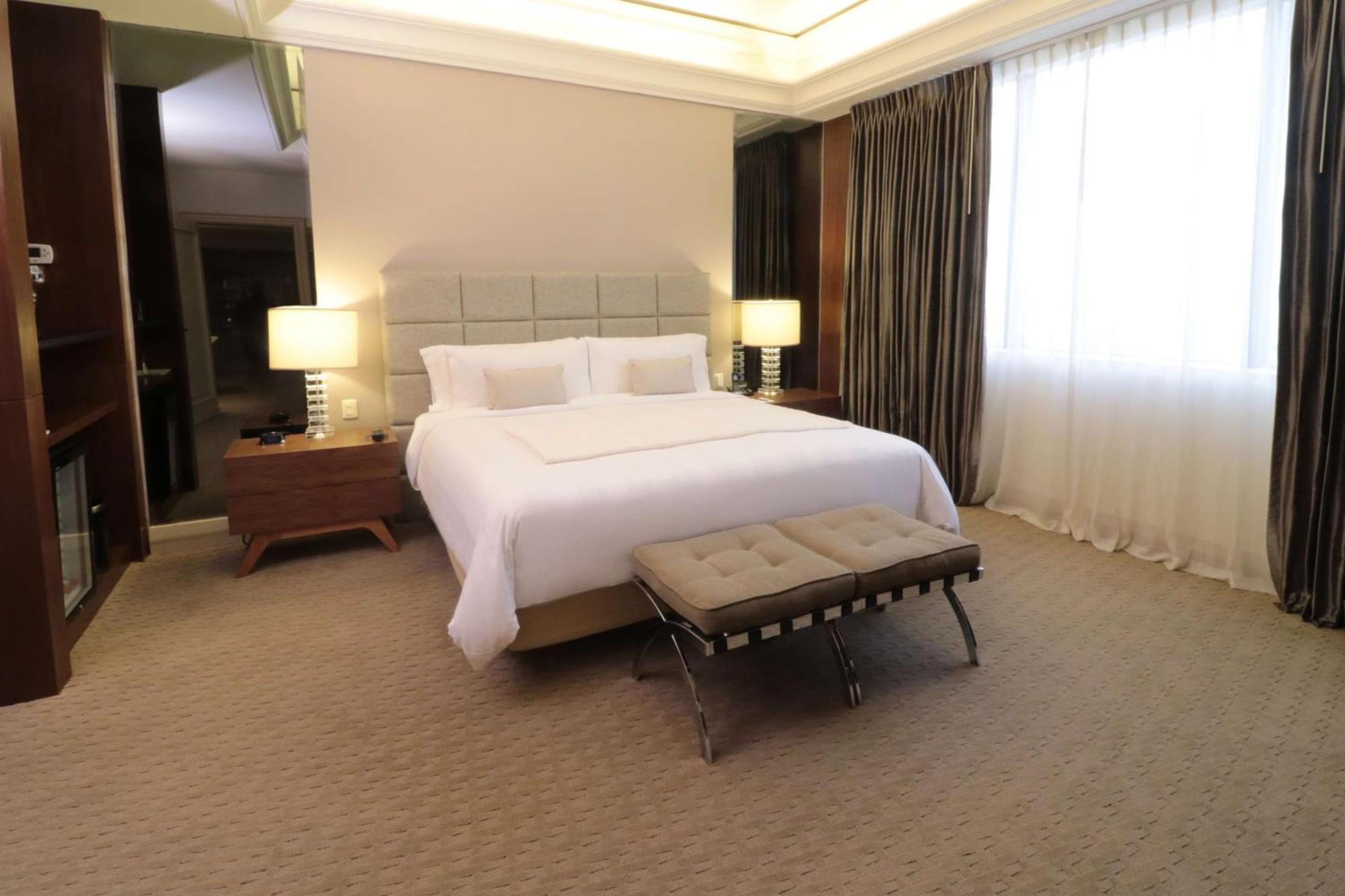Hotel Ms Milenium Monterrey Curio Collection By Hilton