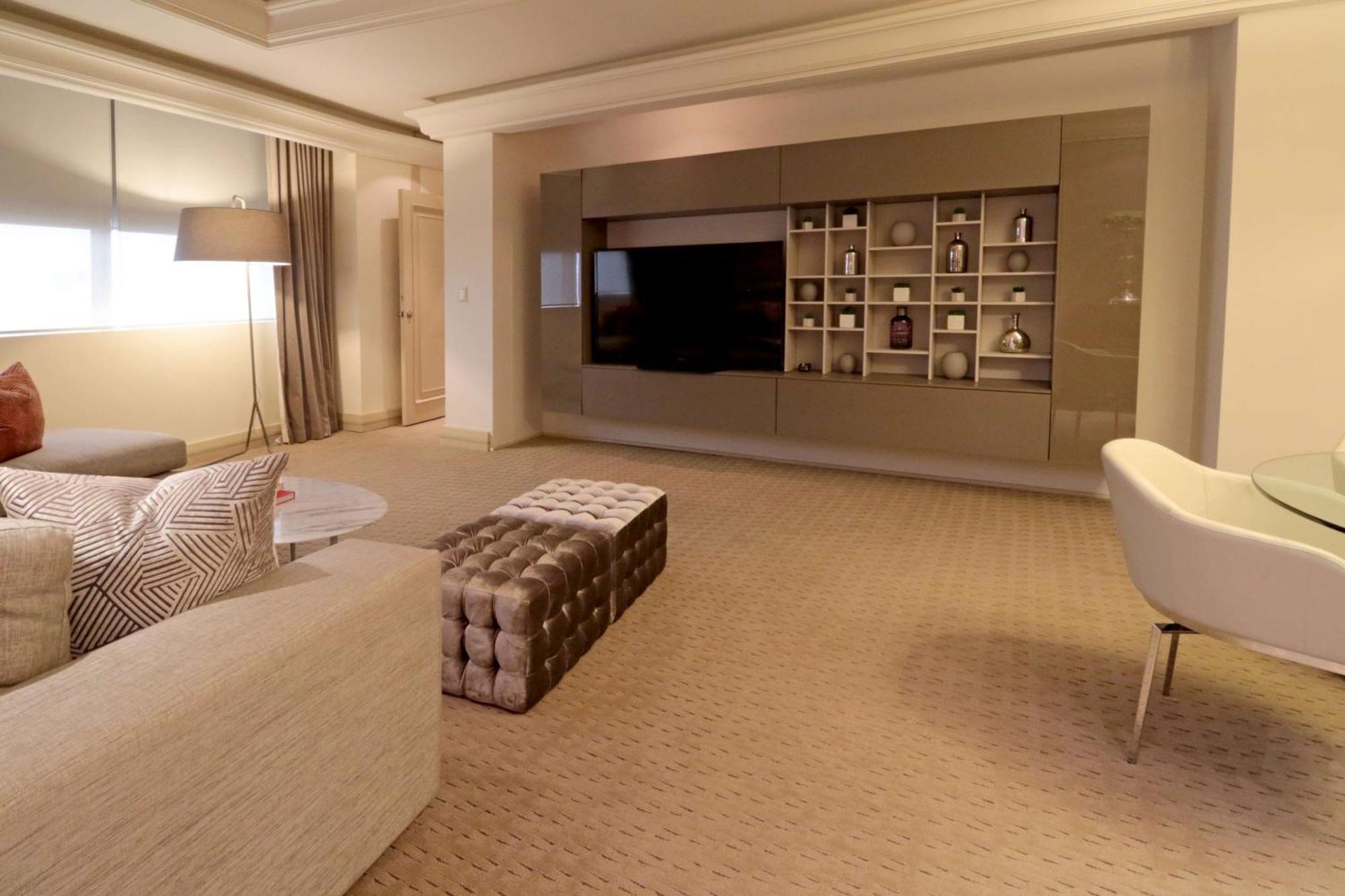Ms Milenium Monterrey Curio Collection By Hilton Hotel