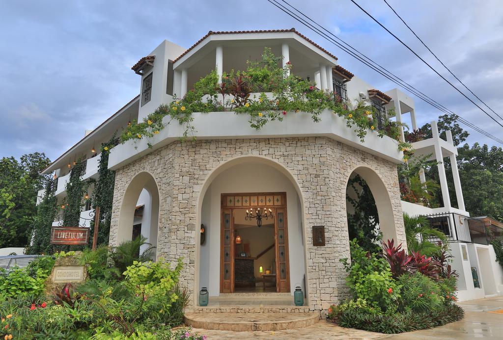 Livetulum Aparthotel 3*