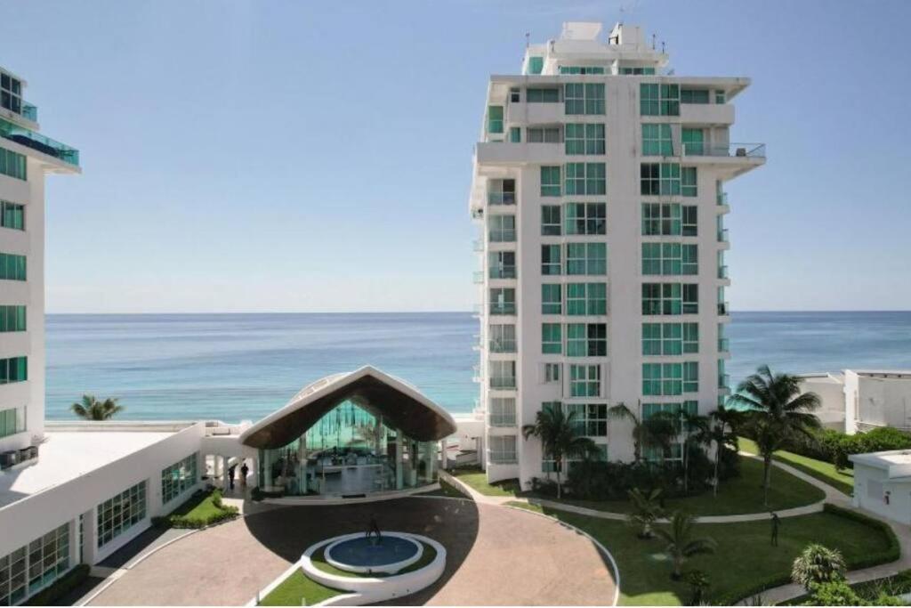 Apartment New At The Beach, Pool, Gym, 2d *