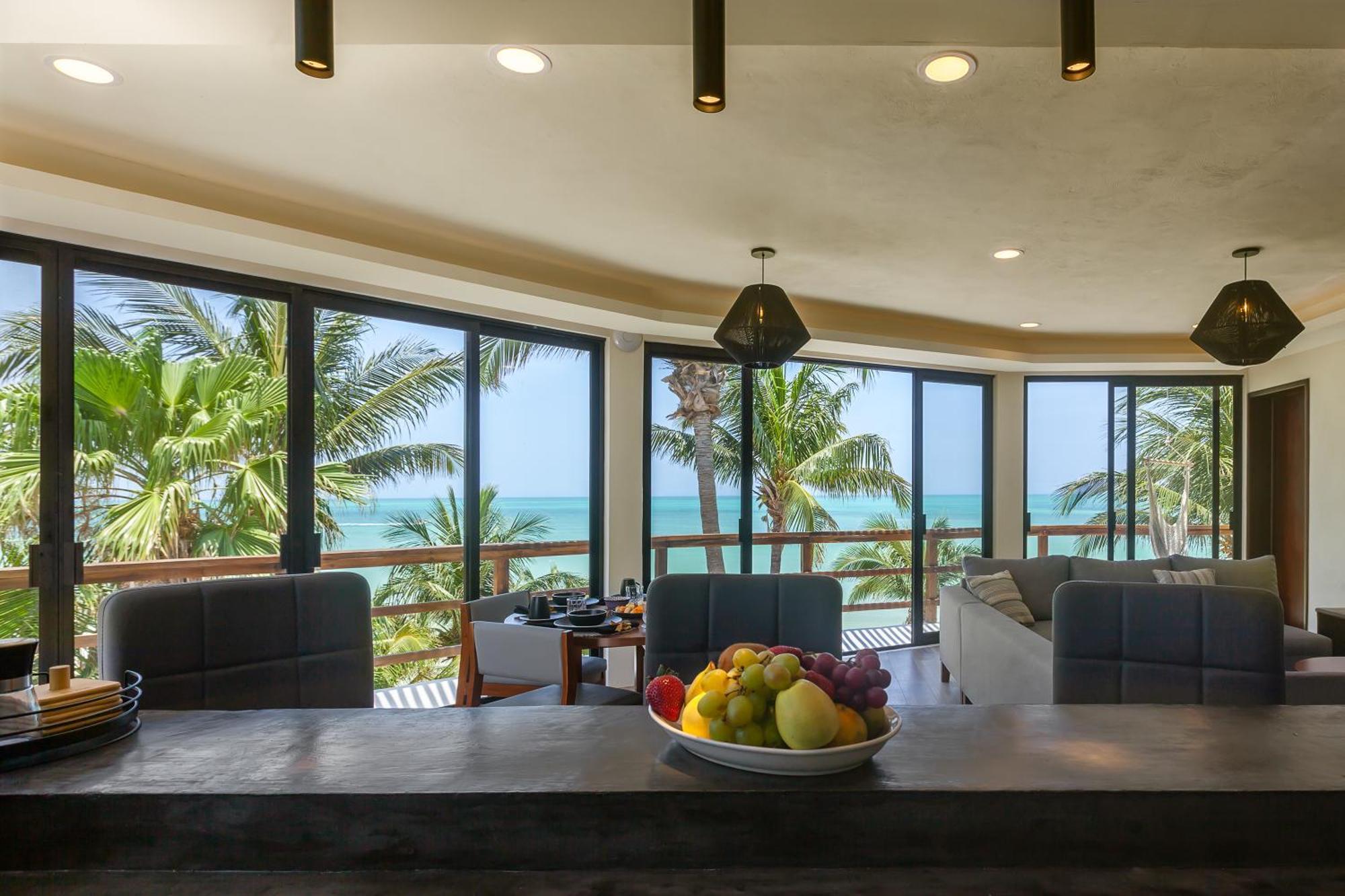 Beachfront La Palapa - Adults Only 3*