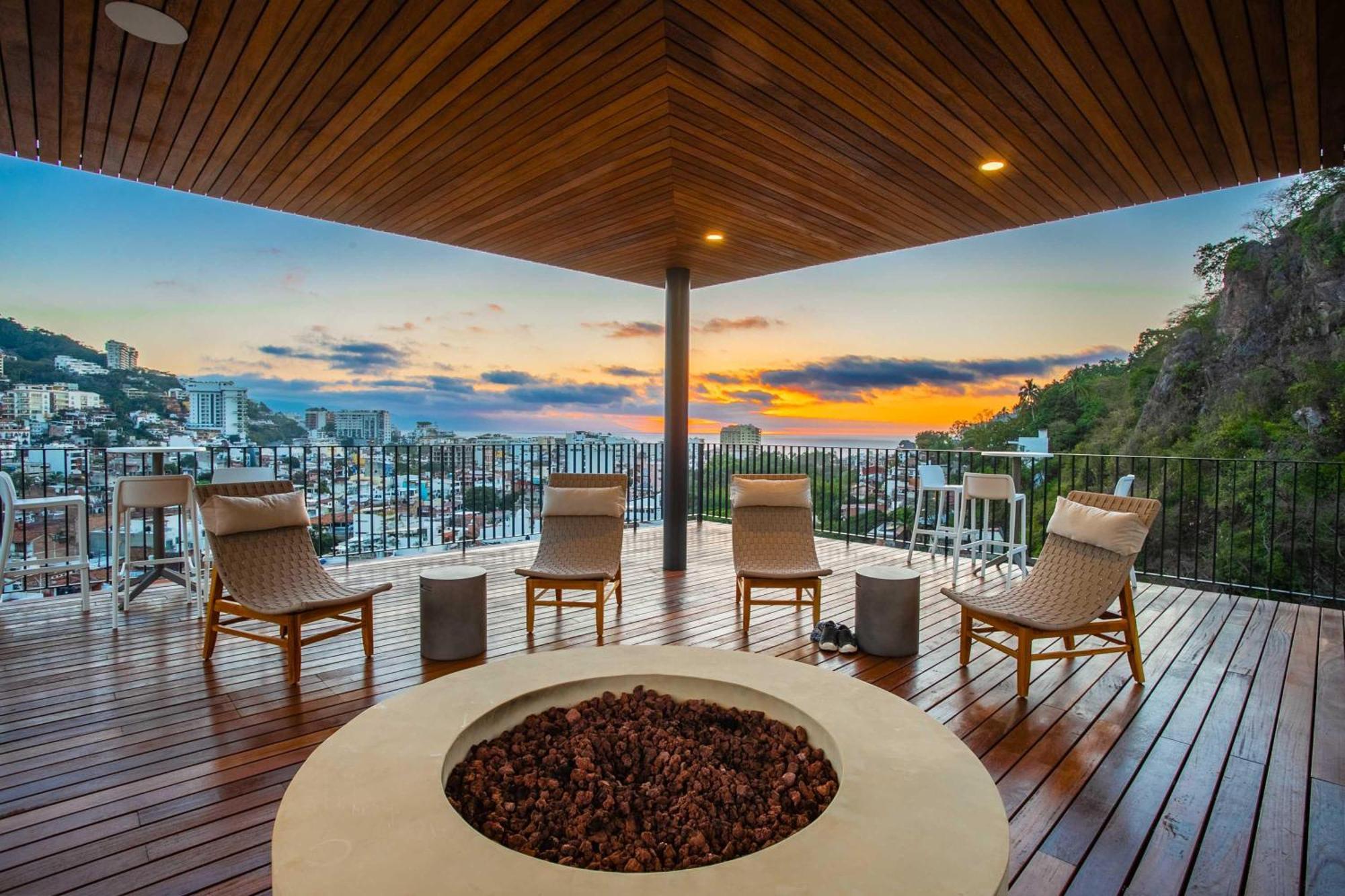 Casa Maya, 1 Bedroom Oasis In Romantic Zone *
