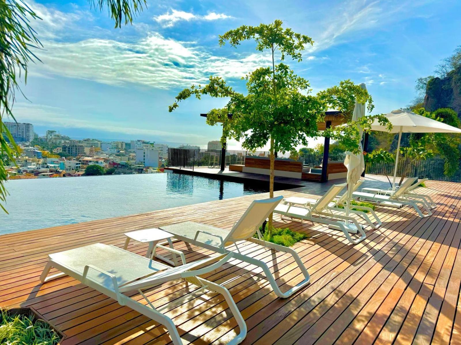 Casa Maya, 1 Bedroom Oasis In Romantic Zone Holiday home *