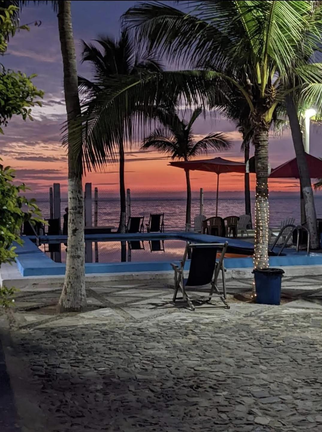 Azteca Aparthotel