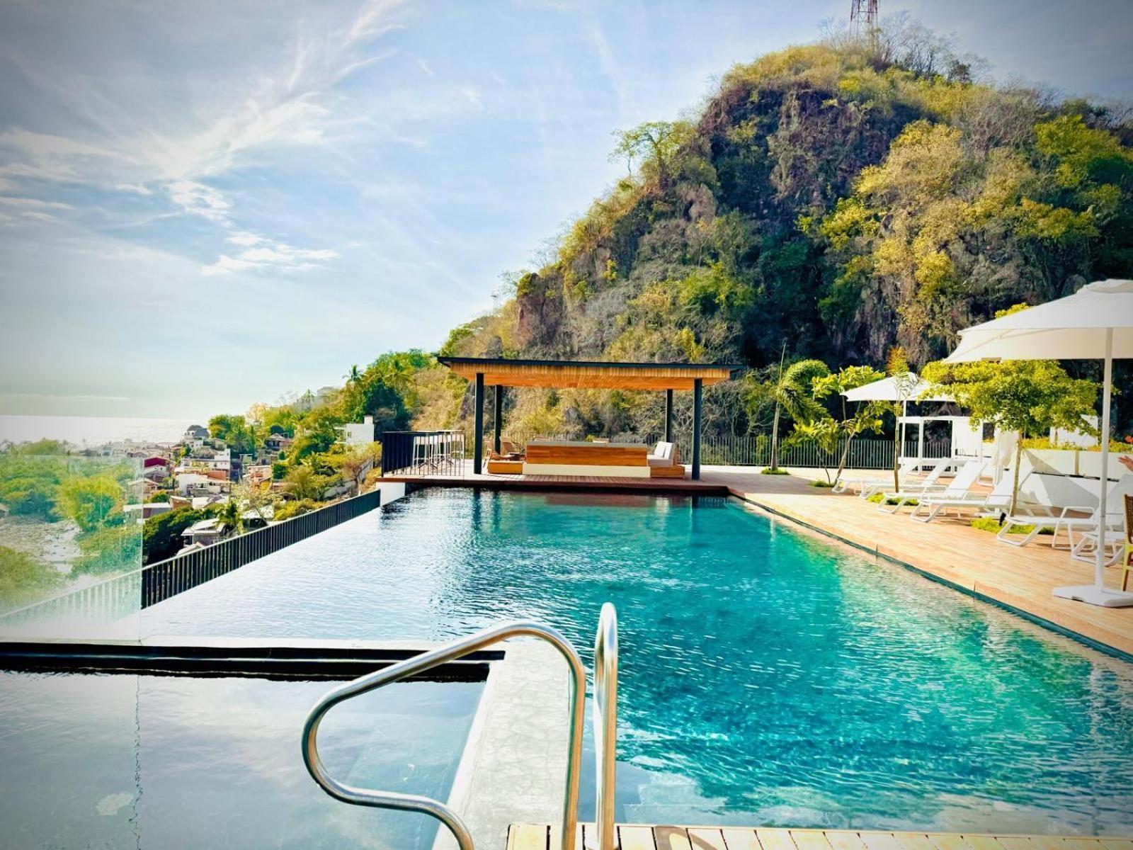 Casa Maya, 1 Bedroom Oasis In Romantic Zone Holiday home *