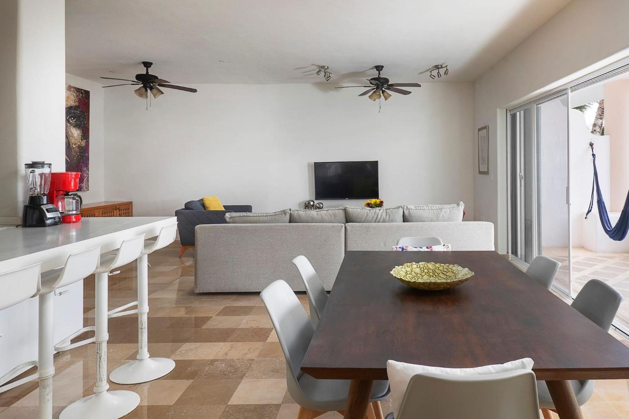 Ocean Front Condominium Holiday home