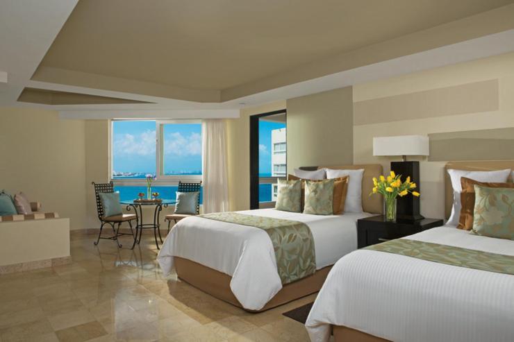 Resort Dreams Sands & (adults Only) Cancun