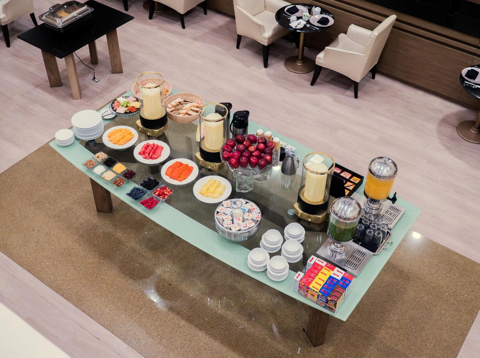Ms Milenium Monterrey Curio Collection By Hilton