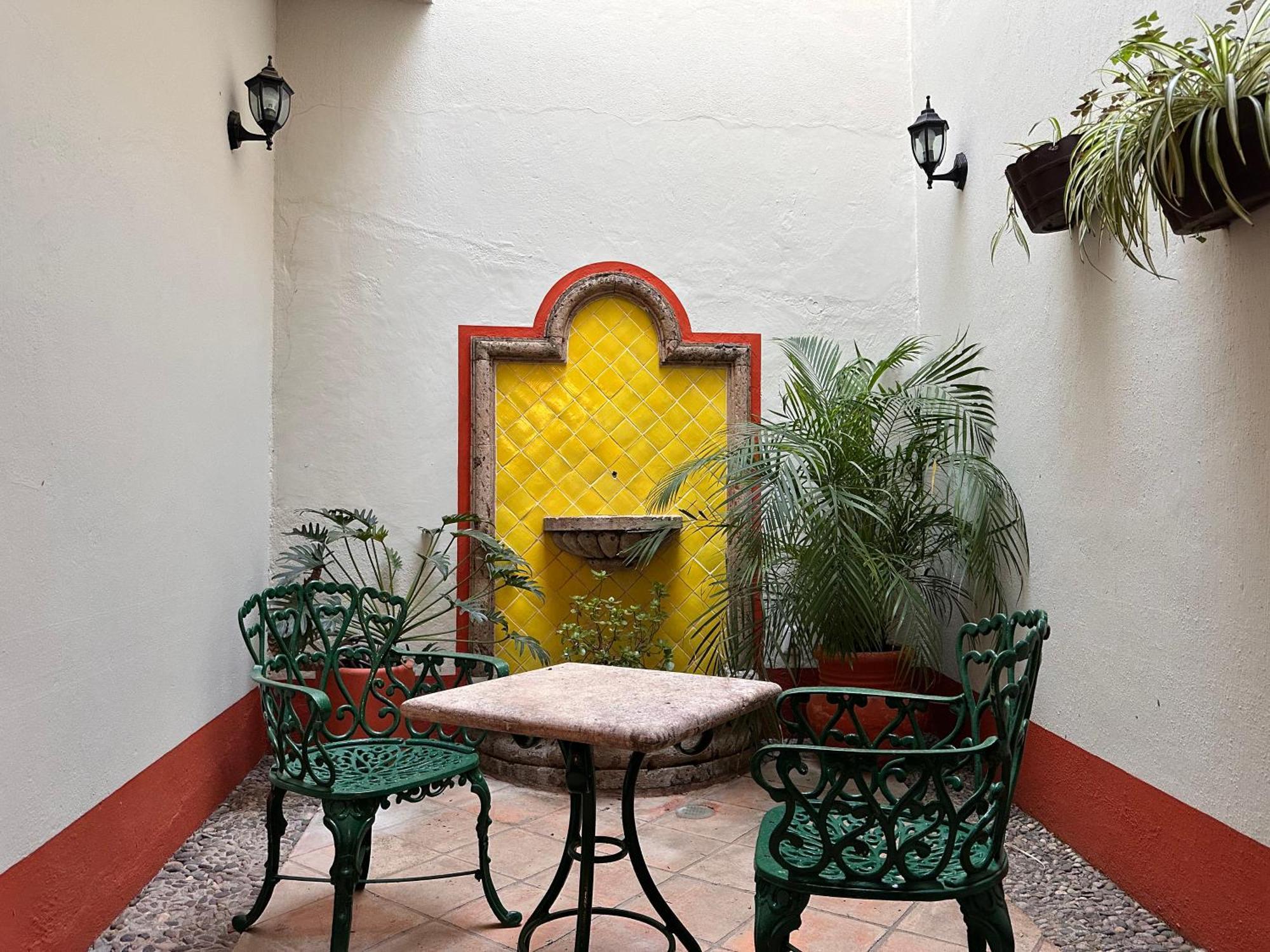 Santa Elena Boutique