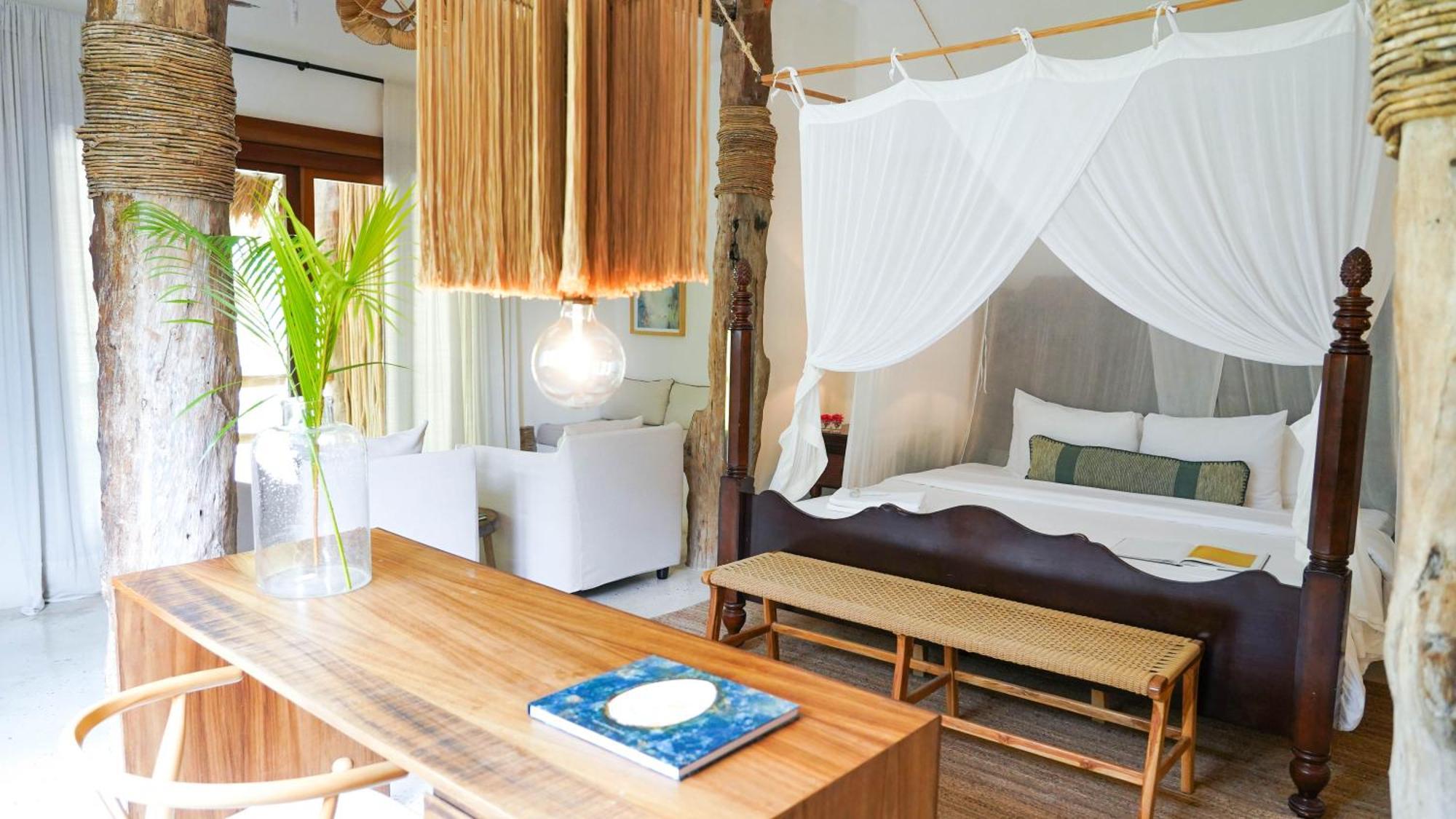 Hotel Casasandra Boutique 4*